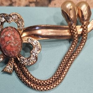 Elegant Gold and Coral Brooch with Pearl Accents
